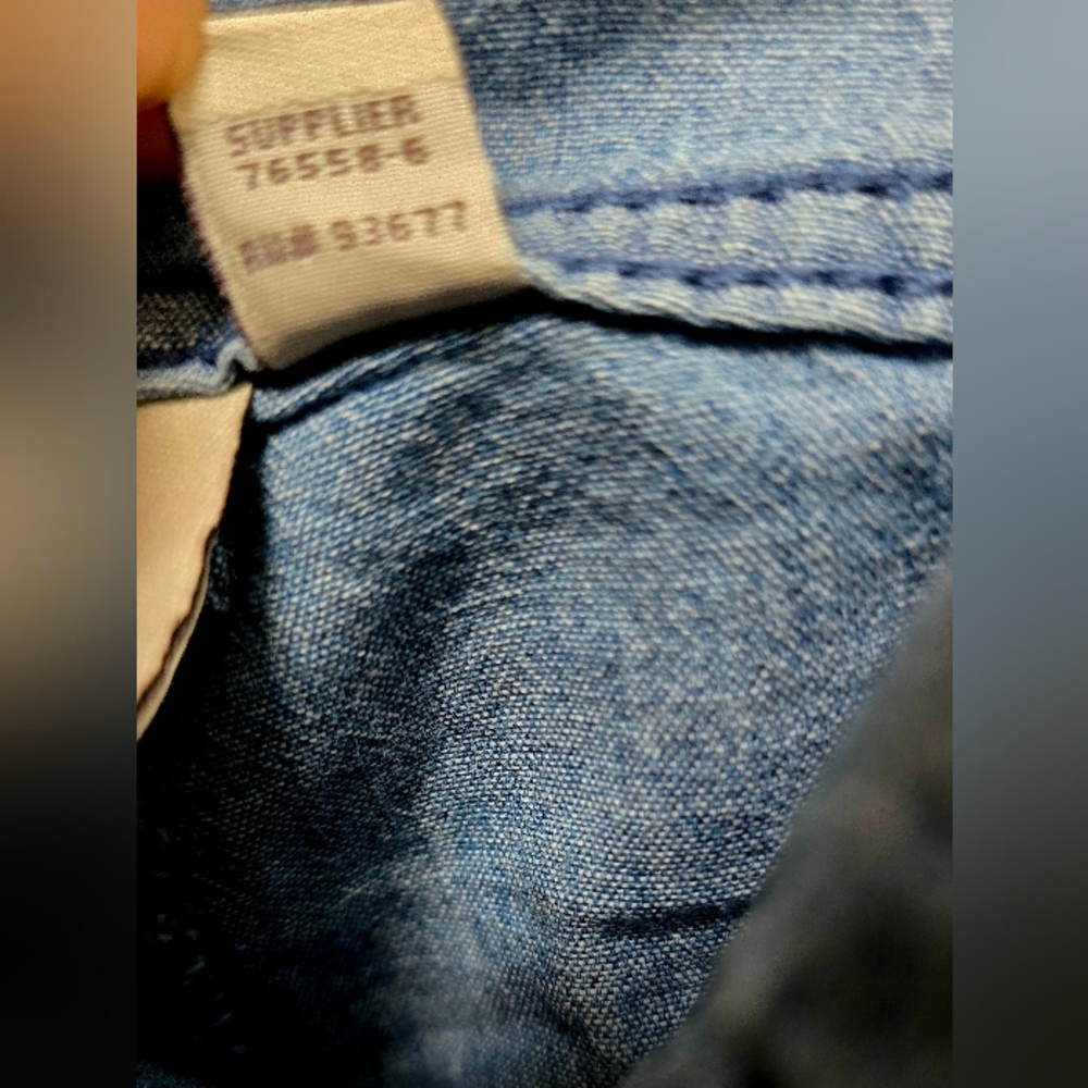 St. John's Bay Women Blue Light Bermuda Denim Shorts Size 4-NWOT - Picture 10 of 12